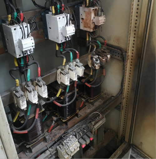 老式電容柜（Capacitor cabinet）如何改造？加裝電容柜有用嗎？